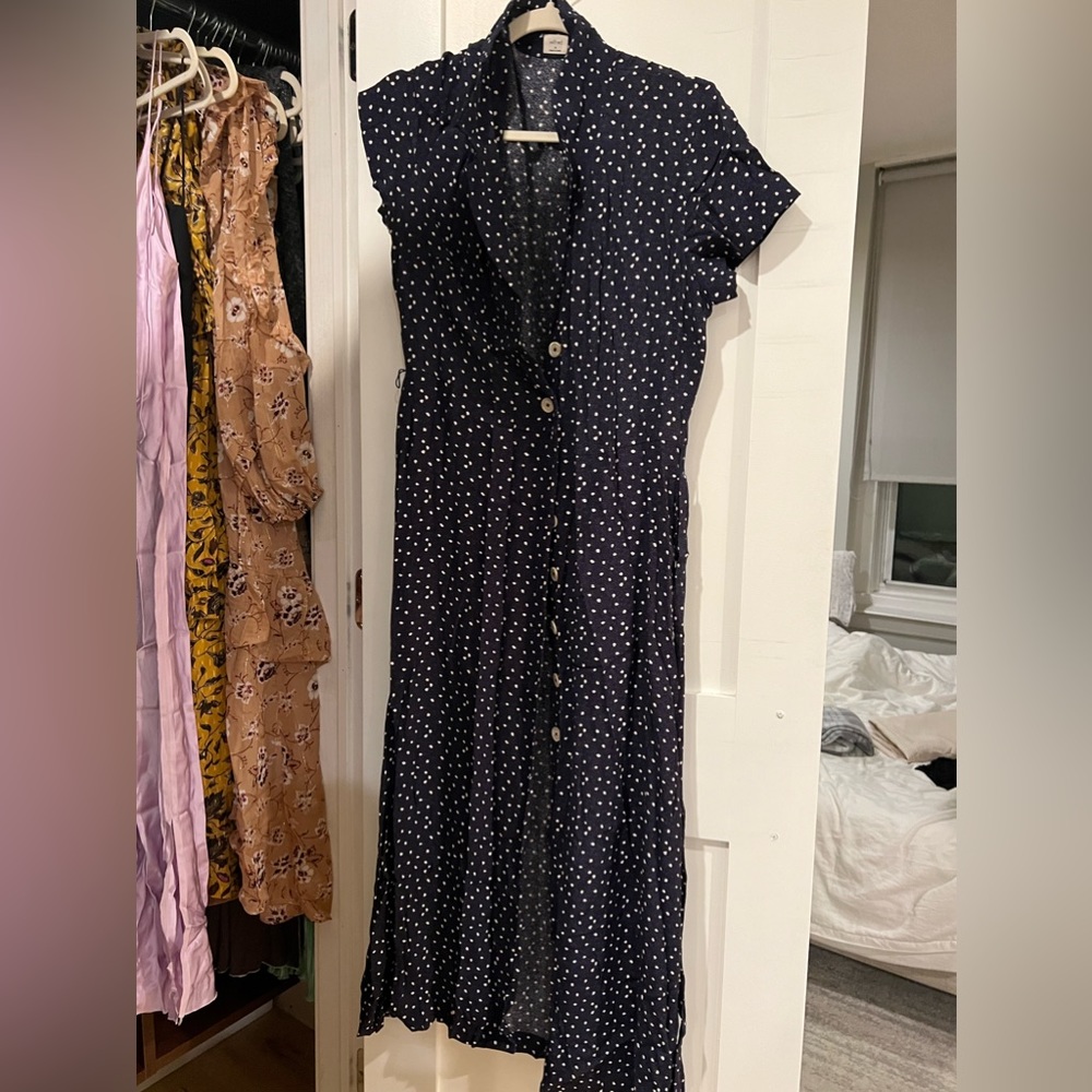 Aritzia Wilfred Shirt Dress M
